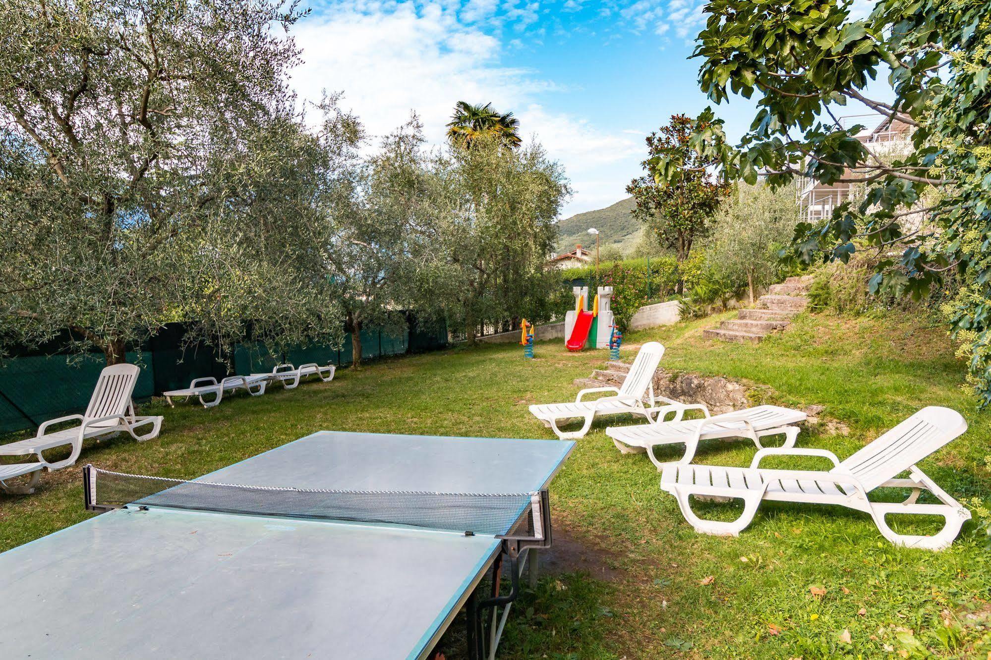 Residence Marina Riva del Garda Exterior foto